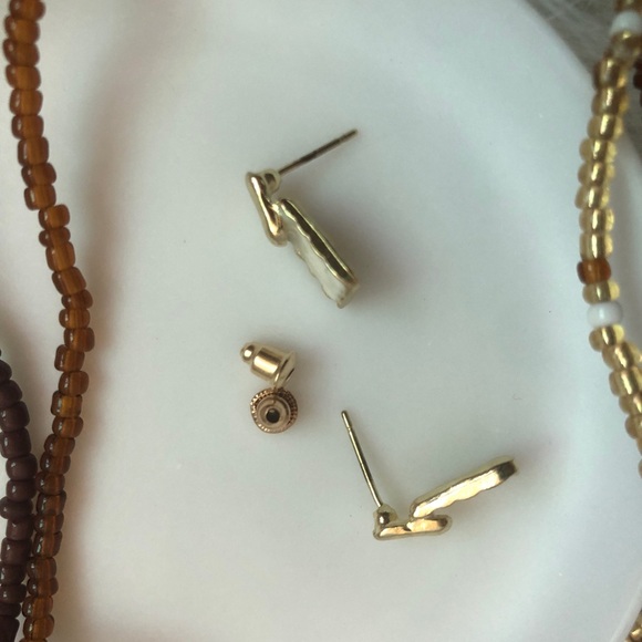 Marble earrings + three bead necklaces set - Picture 4 of 5